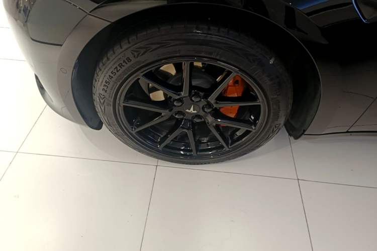 Used Tesla Model 3 2021 Standard Range Rear-Wheel Drive Upgraded Version 3D6 Left Front Wheel Hub