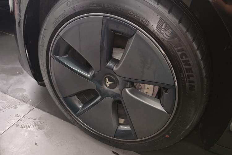 Used Tesla Model 3 2021 Revised Version Standard Range Rear-Wheel Drive Upgraded Edition 3D1 Left Front Wheel Hub