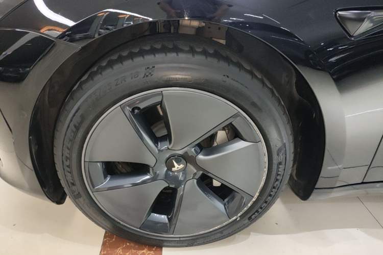 Used Tesla Model 3 2021 Revised Version Standard Range Rear-Wheel Drive Upgraded Edition 3D1 Left Front Wheel Hub