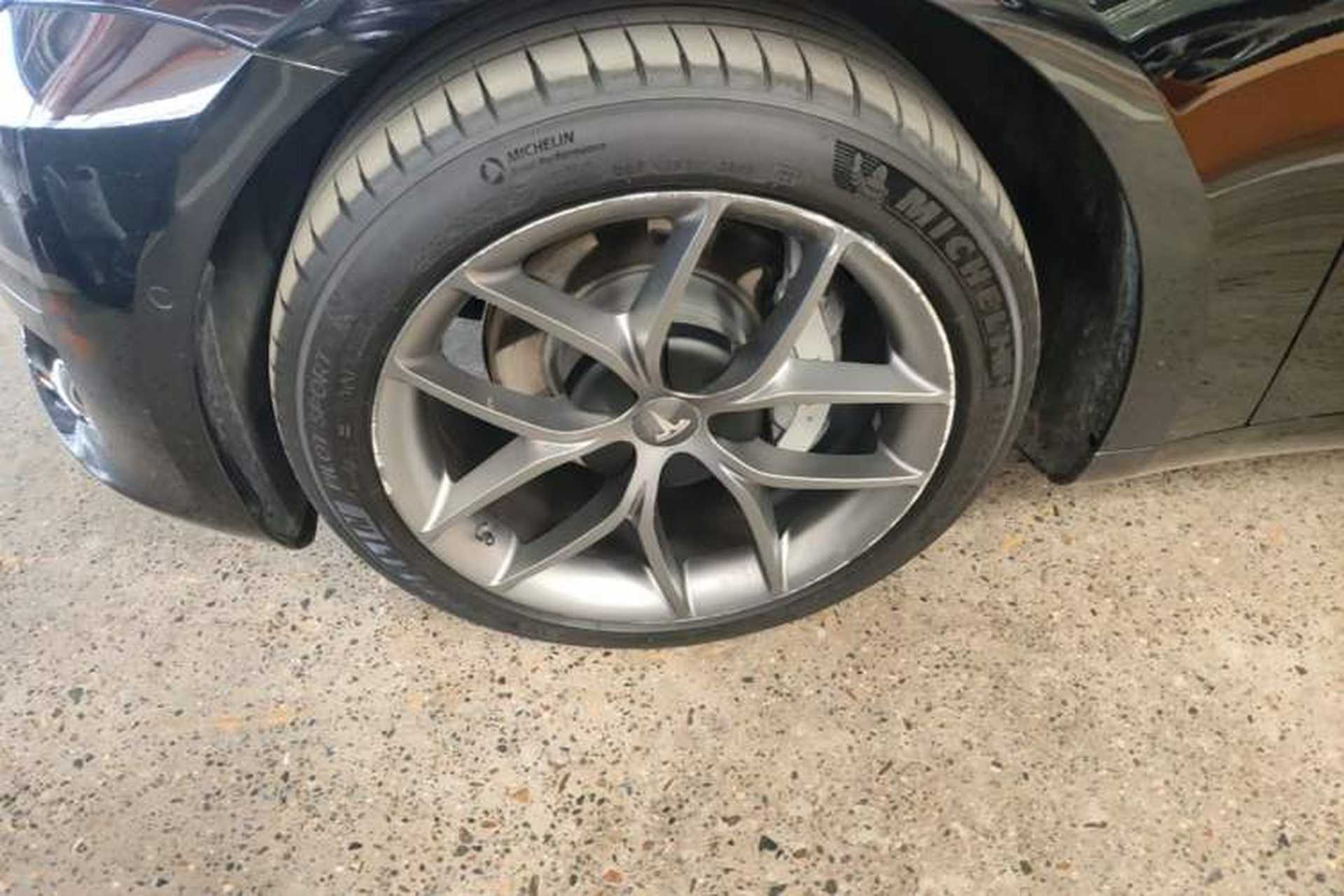 Used Tesla Model 3 2021 Revised Version Standard Range Rear-Wheel Drive Upgraded Edition 3D1 Left Front Wheel Hub