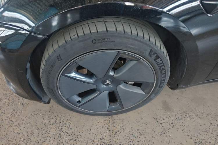 Used Tesla Model 3 2021 Standard Range Rear-Drive Upgraded Version Left Front Wheel Hub