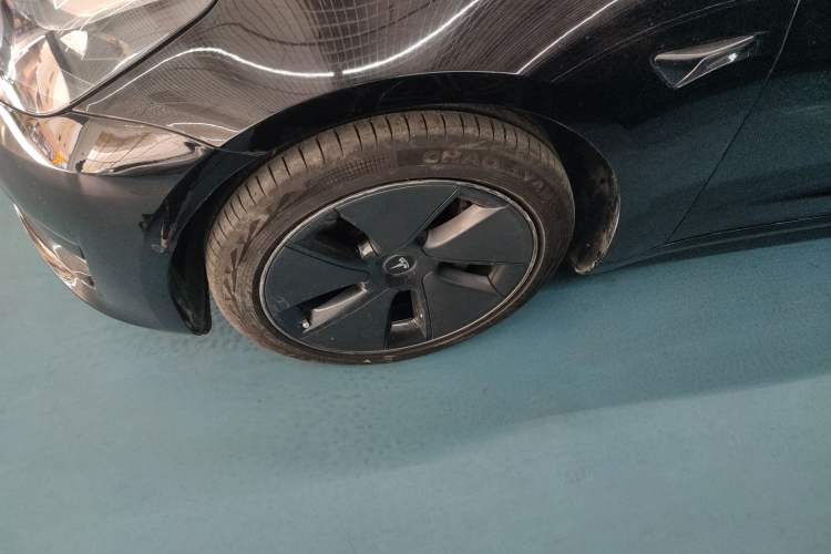 Used Tesla Model 3 2021 Standard Range Rear-Drive Upgraded Version Left Front Wheel Hub