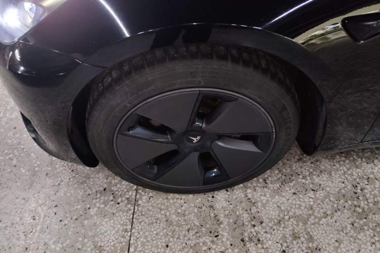 Used Tesla Model 3 2021 Standard Range Rear-Drive Upgraded Version Left Front Wheel Hub