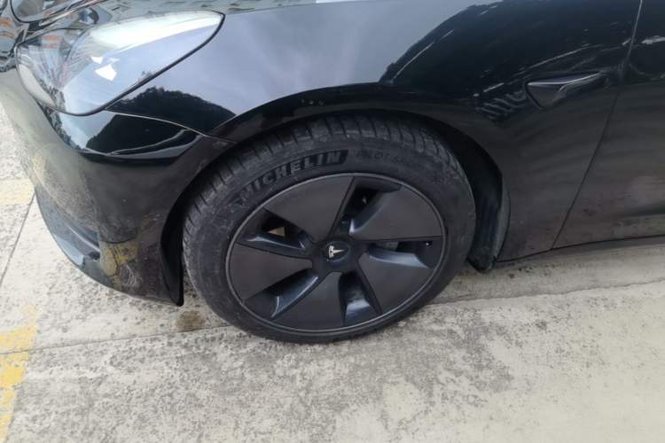 Used Tesla Model 3 2021 Standard Range Rear-Drive Upgraded Version Left Front Wheel Hub