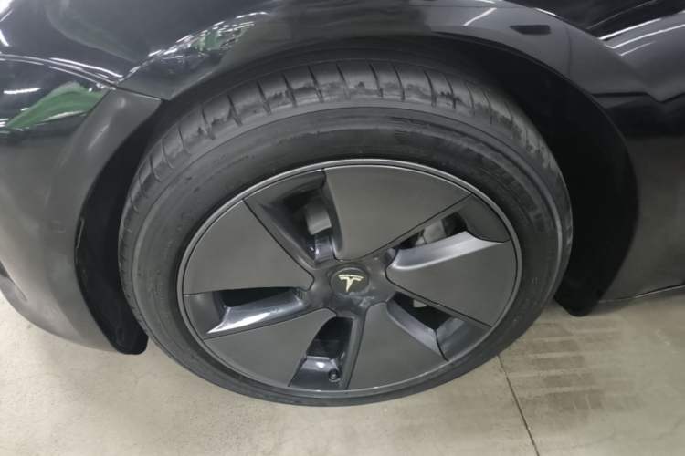 Used Tesla Model 3 2021 Standard Range Rear-Drive Upgraded Version Left Front Wheel Hub