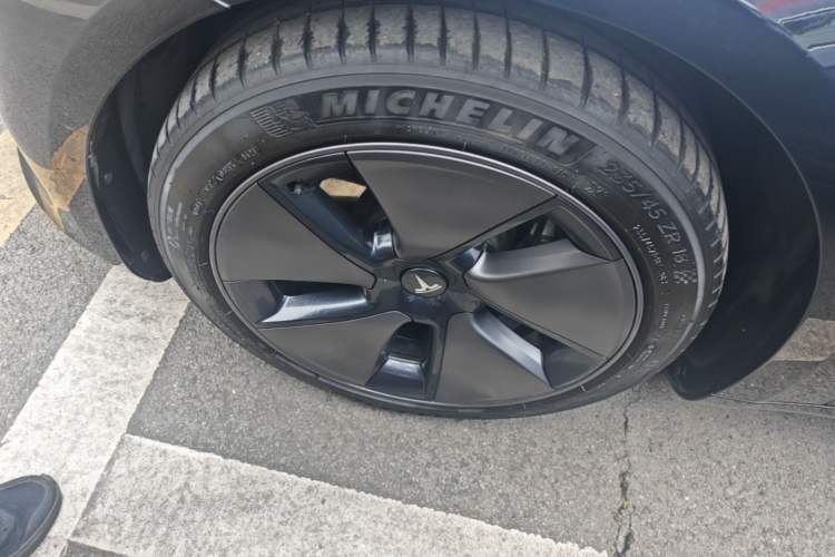 Used Tesla Model 3 2021 Revised Version Standard Range Rear-Wheel Drive Upgraded Edition 3D1 Left Front Wheel Hub