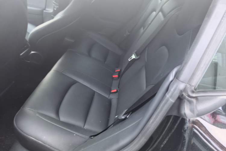 Used Tesla Model 3 2021 Standard Range Rear-Drive Upgraded Version Left Rear Seat