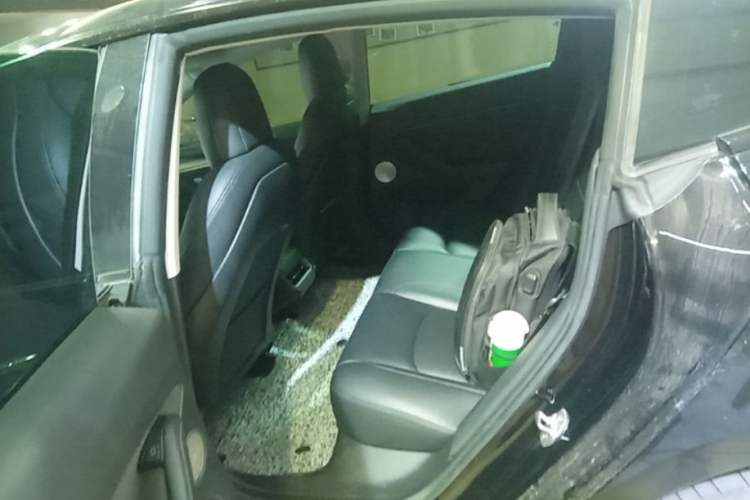 Used Tesla Model 3 2021 Standard Range Rear-Drive Upgraded Version Left Rear Seat