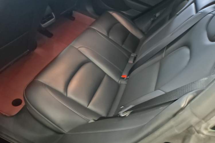 Used Tesla Model 3 2021 Standard Range Rear-Wheel Drive Upgraded Version 3D6 Left Rear Seat