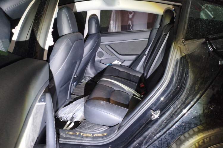Used Tesla Model 3 2021 Standard Range Rear-Drive Upgraded Version Left Rear Seat