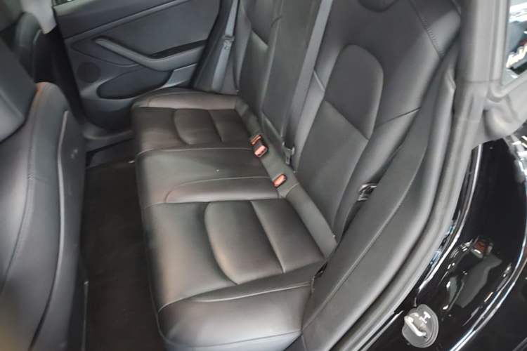 Used Tesla Model 3 2021 Standard Range Rear-Wheel Drive Upgraded Version 3D6 Left Rear Seat