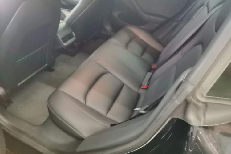 Used Tesla Model 3 2021 Standard Range Rear-Wheel Drive Upgraded Version 3D6 Left Rear Seat