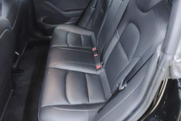 Used Tesla Model 3 2021 Standard Range Rear-Wheel Drive Upgraded Version 3D6 Left Rear Seat