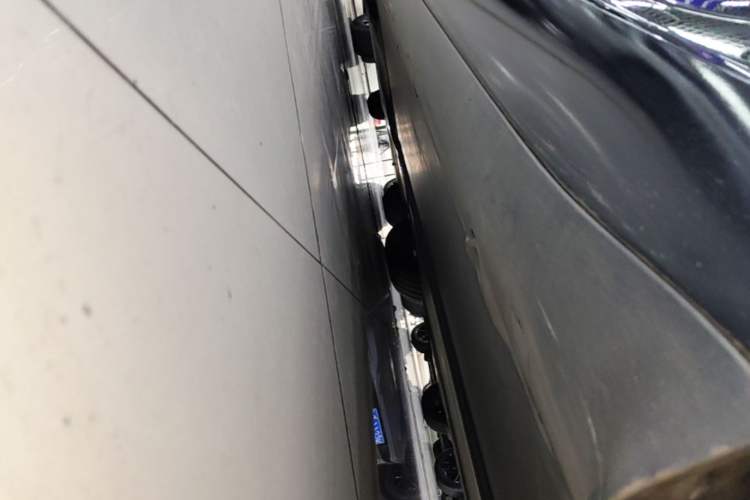Used Tesla Model 3 2021 Standard Range Rear-Drive Upgraded Version Left Side Sill