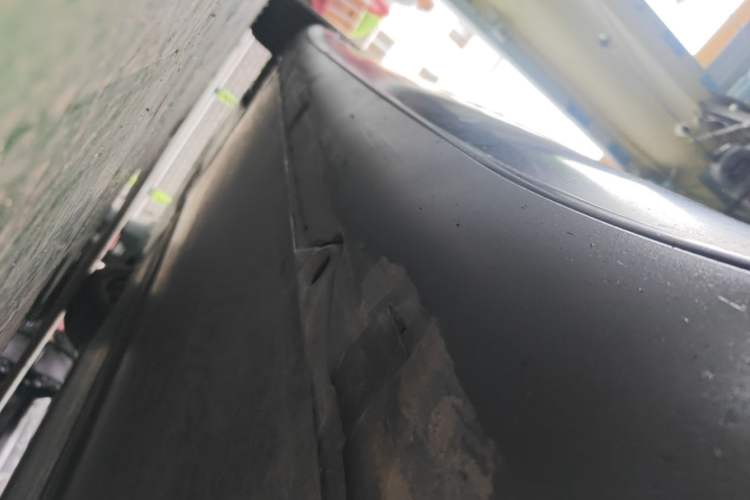 Used Tesla Model 3 2021 Standard Range Rear-Wheel Drive Upgraded Version 3D6 Left Side Sill