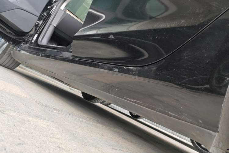 Used Tesla Model 3 2021 Standard Range Rear-Wheel Drive Upgraded Version 3D6 Left Side Sill