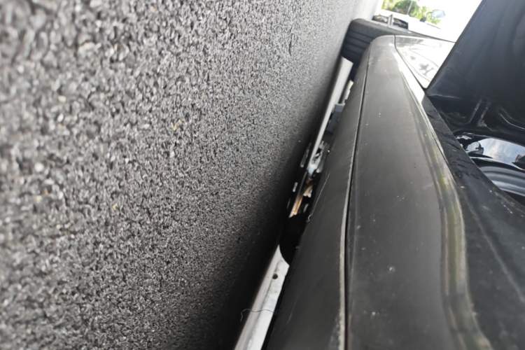 Used Tesla Model 3 2021 Standard Range Rear-Wheel Drive Upgraded Version 3D6 Left Side Sill