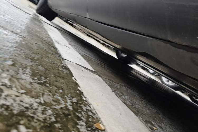 Used Tesla Model 3 2021 Performance High-Performance All-Wheel-Drive Version Left Side Sill