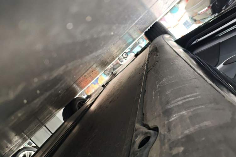 Used Tesla Model 3 2021 Standard Range Rear-Drive Upgraded Version Left Side Sill