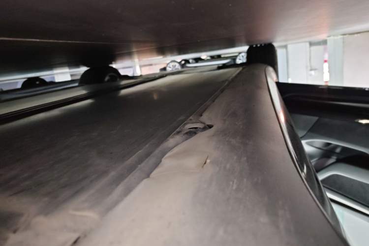 Used Tesla Model 3 2021 Standard Range Rear-Wheel Drive Upgraded Version 3D6 Left Side Sill