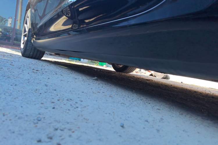 Used Tesla Model 3 2021 Standard Range Rear-Drive Upgraded Version Left Side Sill