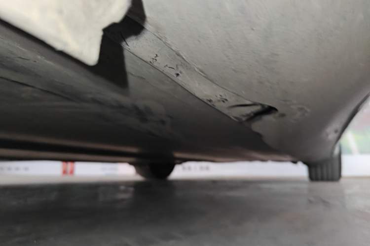 Used Tesla Model 3 2021 Standard Range Rear-Drive Upgraded Version Left Side Sill