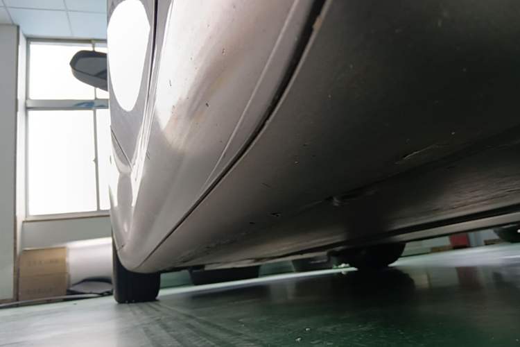 Used Tesla Model 3 2021 Standard Range Rear-Wheel Drive Upgraded Version 3D6 Left Side Sill
