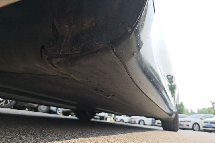 Used Tesla Model 3 2021 Standard Range Rear-Wheel Drive Upgraded Version 3D6 Left Side Sill
