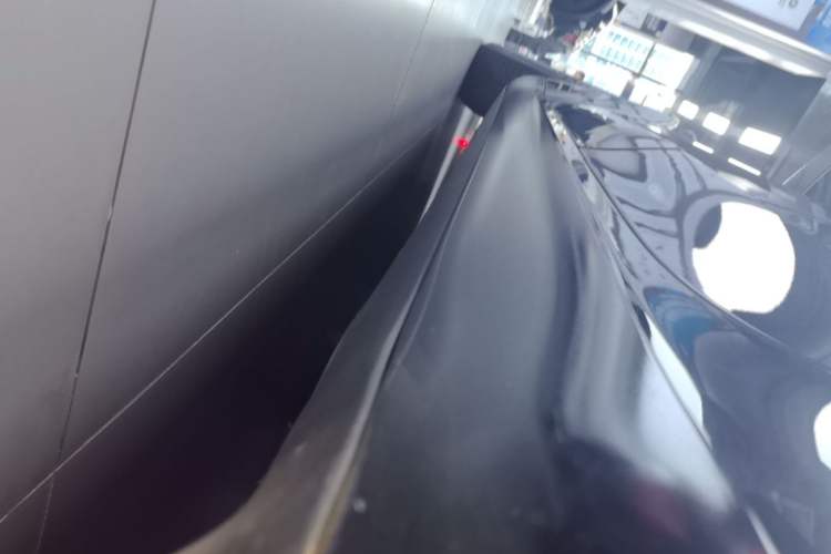 Used Tesla Model 3 2021 Standard Range Rear-Drive Upgraded Version Left Side Sill