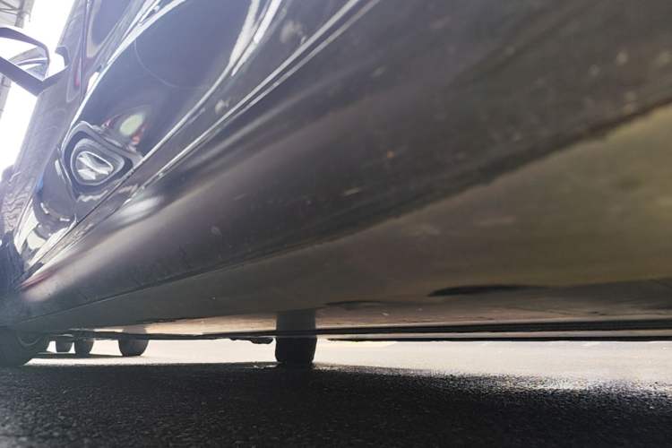 Used Tesla Model 3 2021 Standard Range Rear-Wheel Drive Upgraded Version 3D6 Left Side Sill
