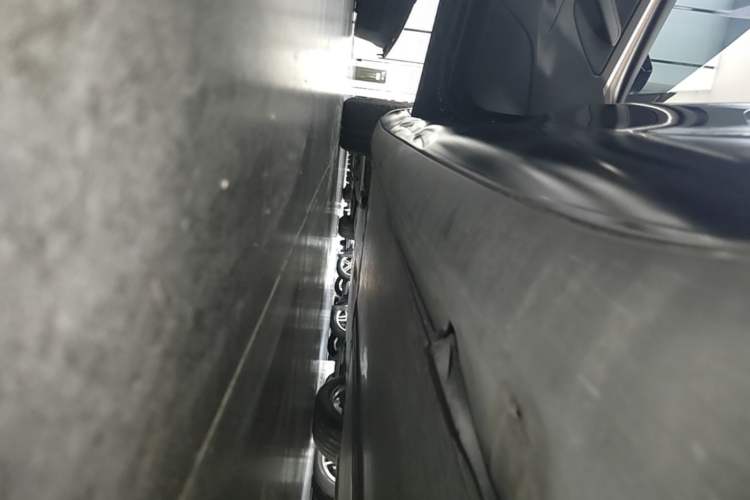 Used Tesla Model 3 2021 Standard Range Rear-Drive Upgraded Version Left Side Sill