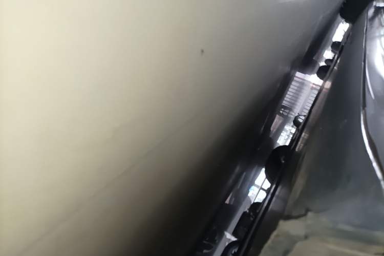 Used Tesla Model 3 2021 Standard Range Rear-Wheel Drive Upgraded Version 3D6 Left Side Sill