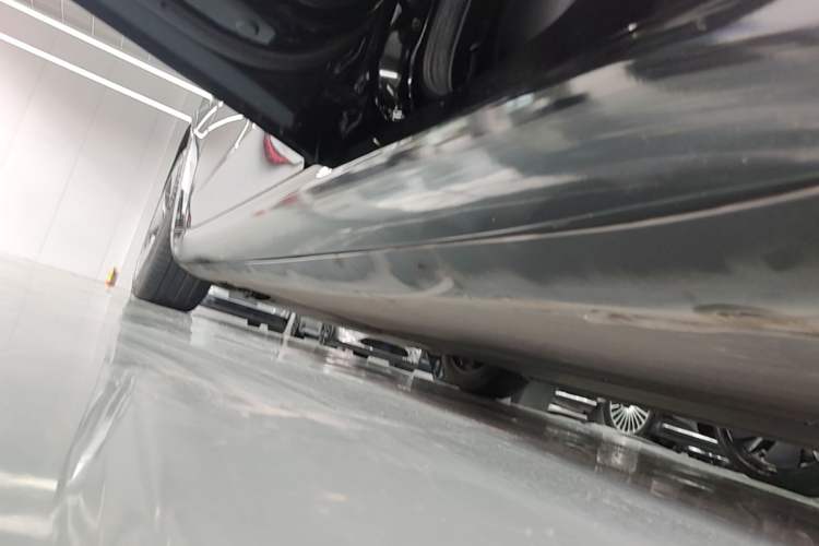 Used Tesla Model 3 2021 Standard Range Rear-Wheel Drive Upgraded Version 3D6 Left Side Sill