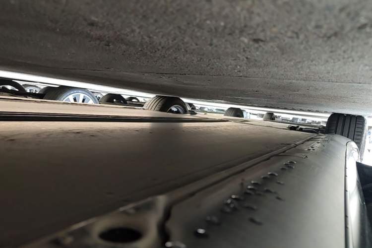 Used Tesla Model 3 2021 Standard Range Rear-Wheel Drive Upgraded Version 3D6 Left Side Sill