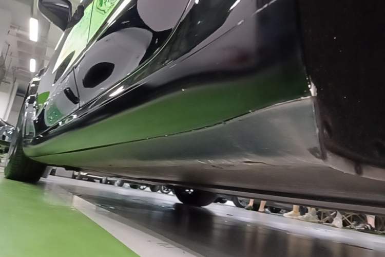 Used Tesla Model 3 2021 Standard Range Rear-Drive Upgraded Version Left Side Sill