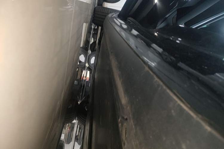 Used Tesla Model 3 2021 Standard Range Rear-Wheel Drive Upgraded Version 3D6 Left Side Sill
