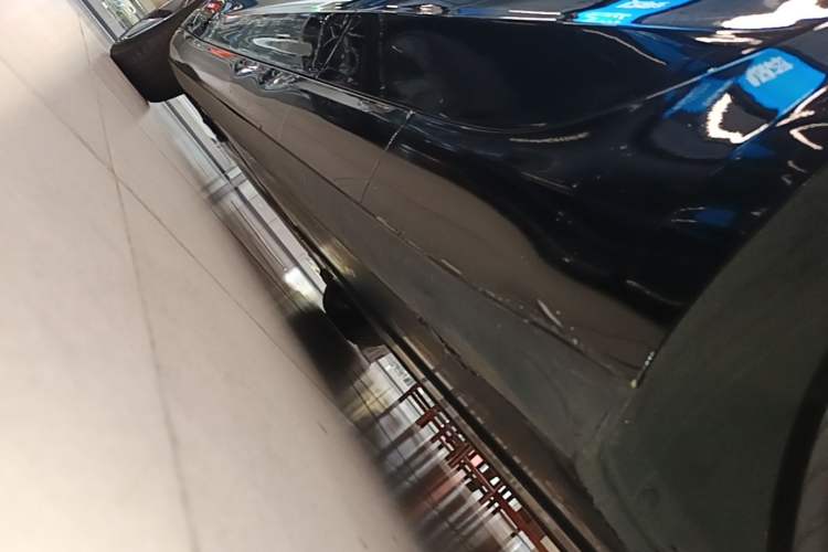 Used Tesla Model 3 2021 Standard Range Rear-Drive Upgraded Version Left Side Sill