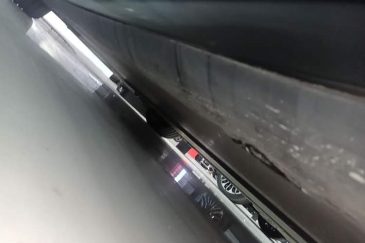 Used Tesla Model 3 2021 Standard Range Rear-Drive Upgraded Version Left Side Sill