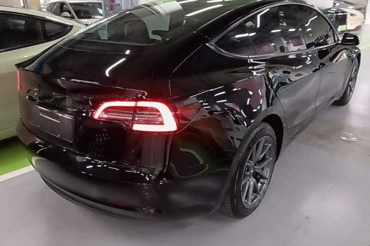 Used Tesla Model 3 2021 Standard Range Rear-Drive Upgraded Version Rear Right 45 Deg