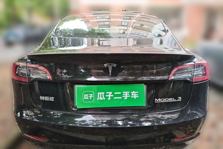 Used Tesla Model 3 2021 Revised Version II – Performance High-Performance All-Wheel-Drive Edition Rear