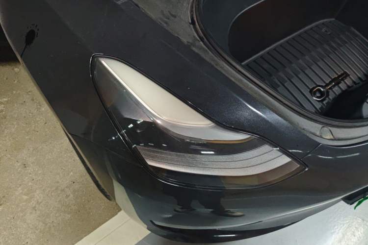 Used Tesla Model 3 2021 Revised Version II – Performance High-Performance All-Wheel-Drive Edition Right Front Headlight