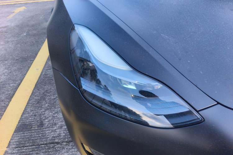 Used Tesla Model 3 2021 Performance High-Performance All-Wheel-Drive Version Right Front Headlight