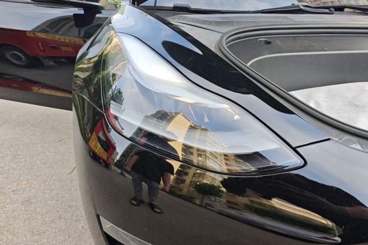 Used Tesla Model 3 2021 Performance High-Performance All-Wheel-Drive Version Right Front Headlight