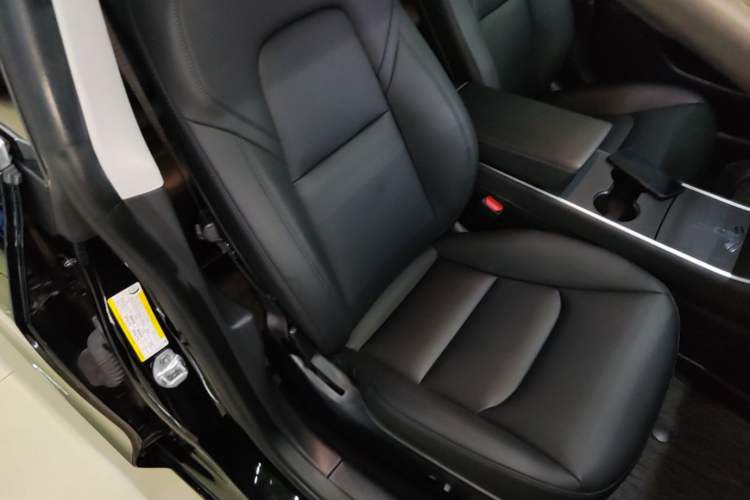 Used Tesla Model 3 2021 Standard Range Rear-Drive Upgraded Version Right Front Seat