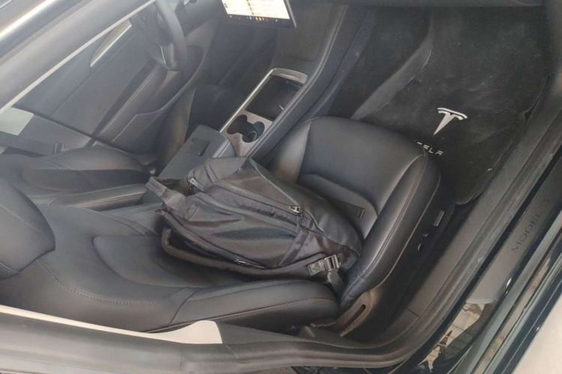 Used Tesla Model 3 2021 Standard Range Rear-Drive Upgraded Version Right Front Seat