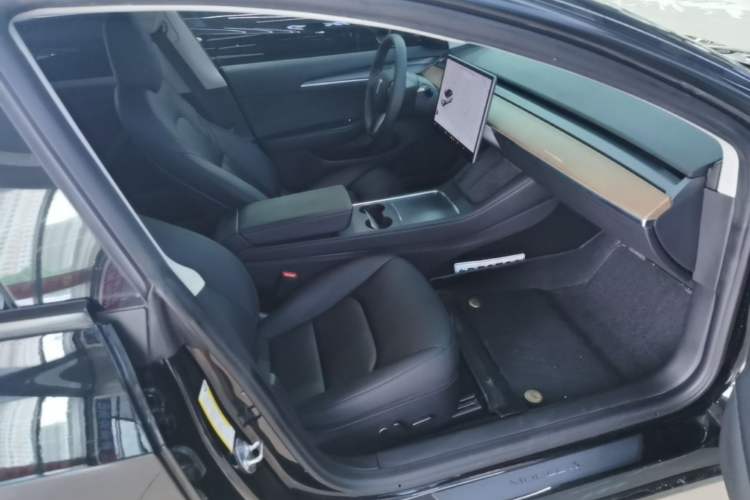 Used Tesla Model 3 2021 Standard Range Rear-Drive Upgraded Version Right Front Seat