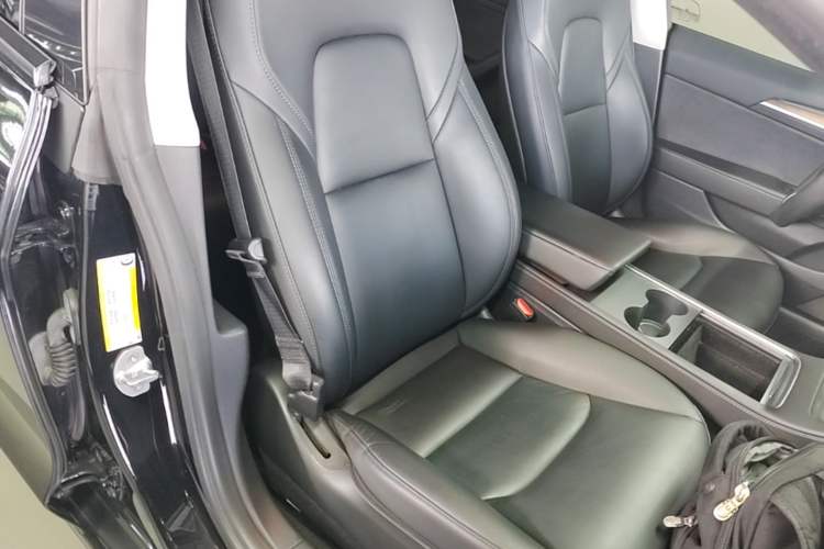Used Tesla Model 3 2021 Standard Range Rear-Drive Upgraded Version Right Front Seat
