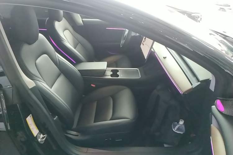 Used Tesla Model 3 2021 Standard Range Rear-Drive Upgraded Version Right Front Seat