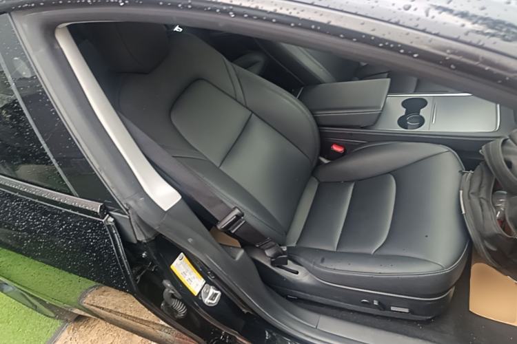 Used Tesla Model 3 2021 Standard Range Rear-Drive Upgraded Version Right Front Seat