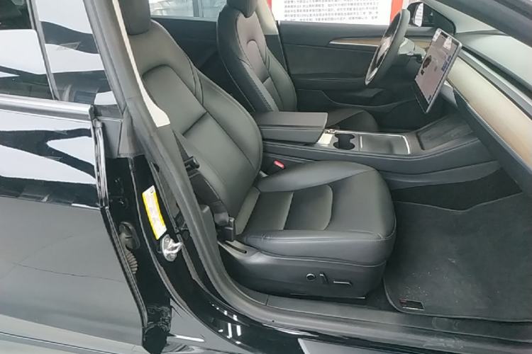 Used Tesla Model 3 2021 Standard Range Rear-Drive Upgraded Version Right Front Seat